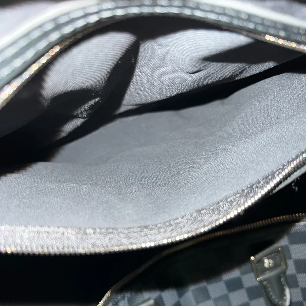 LIKE NEW Louis Vuitton ✩ Keepall Bandoulière 55 in Damier Graphite